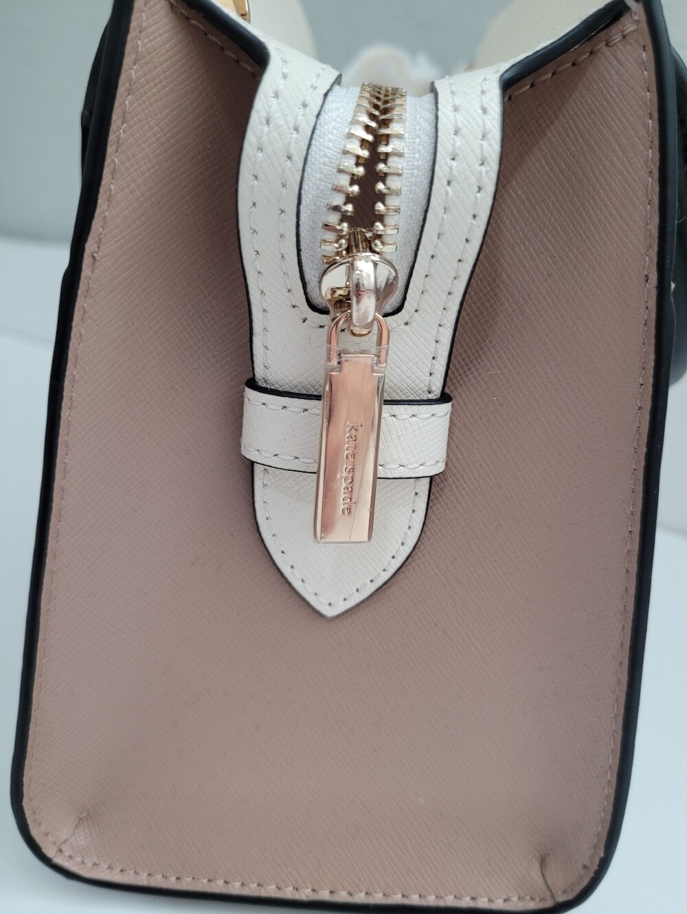 🏷1 DAY SALE🏷🤍🤎Kate Spade Bag🤎🤍 - Picture 4 of 6